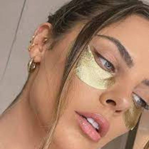 NIB WANDER BEAUTY BAGGAGE CLAIM GOLD EYE MASKS – 4 PAIRS - Picture 3 of 14